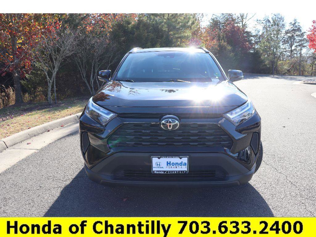 Used 2022 Toyota RAV4 XLE video 2