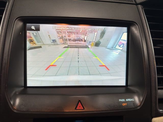 Used 2015 Ford Taurus Limited image 21