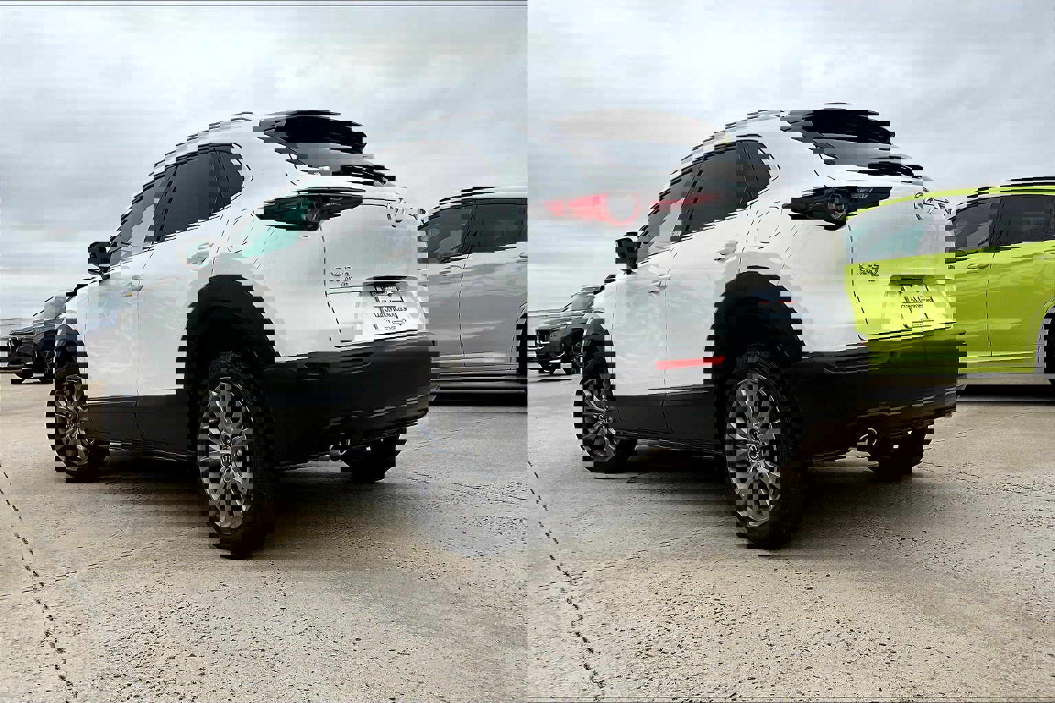 Used 2022 MAZDA CX-30 AWD 2.5 S w/ Premium Package image 3