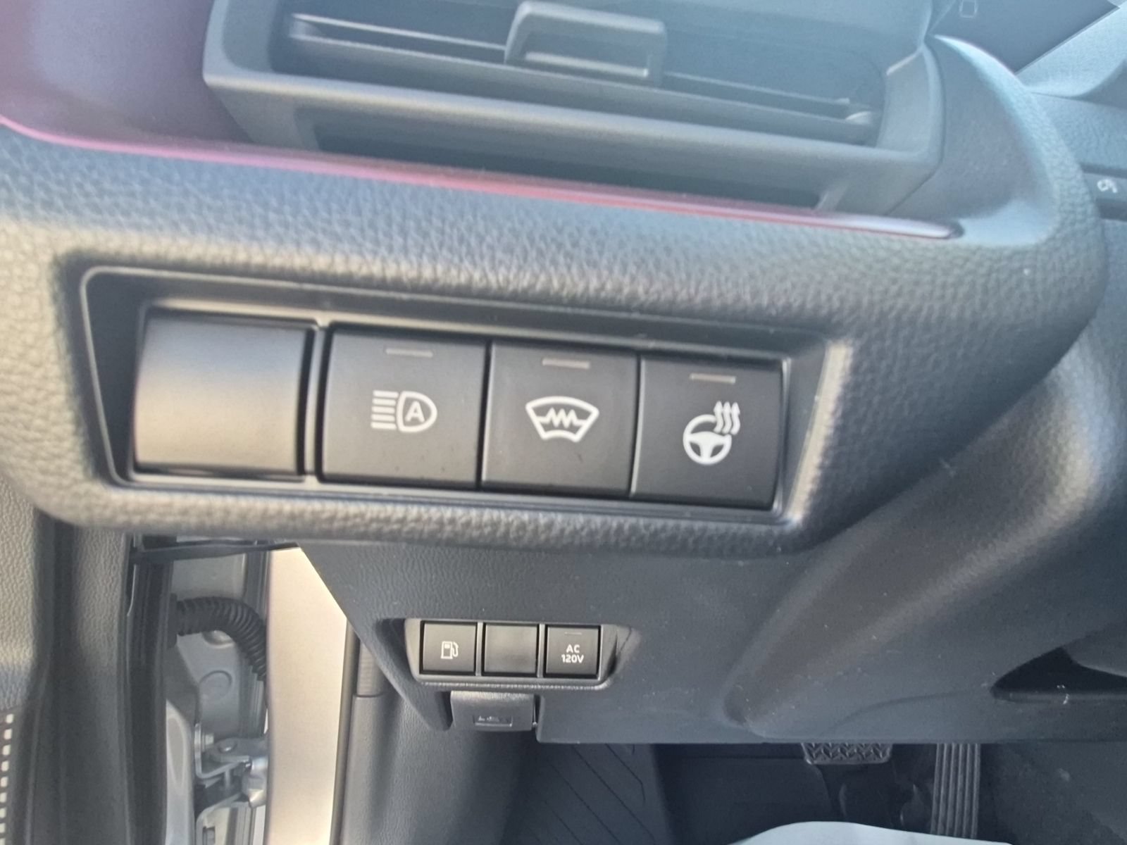 New 2026 Toyota Prius Plug-In Hybrid FWD image 17