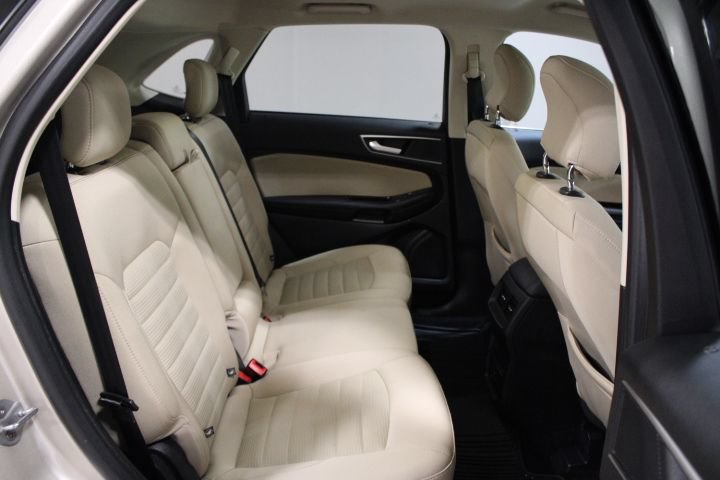 Used 2017 Ford Edge SEL FWD image 27