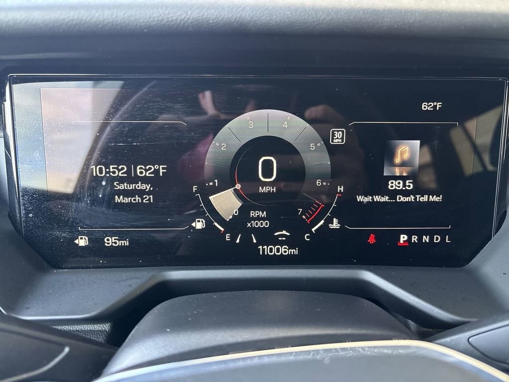 Certified 2025 GMC Acadia Elevation image 11