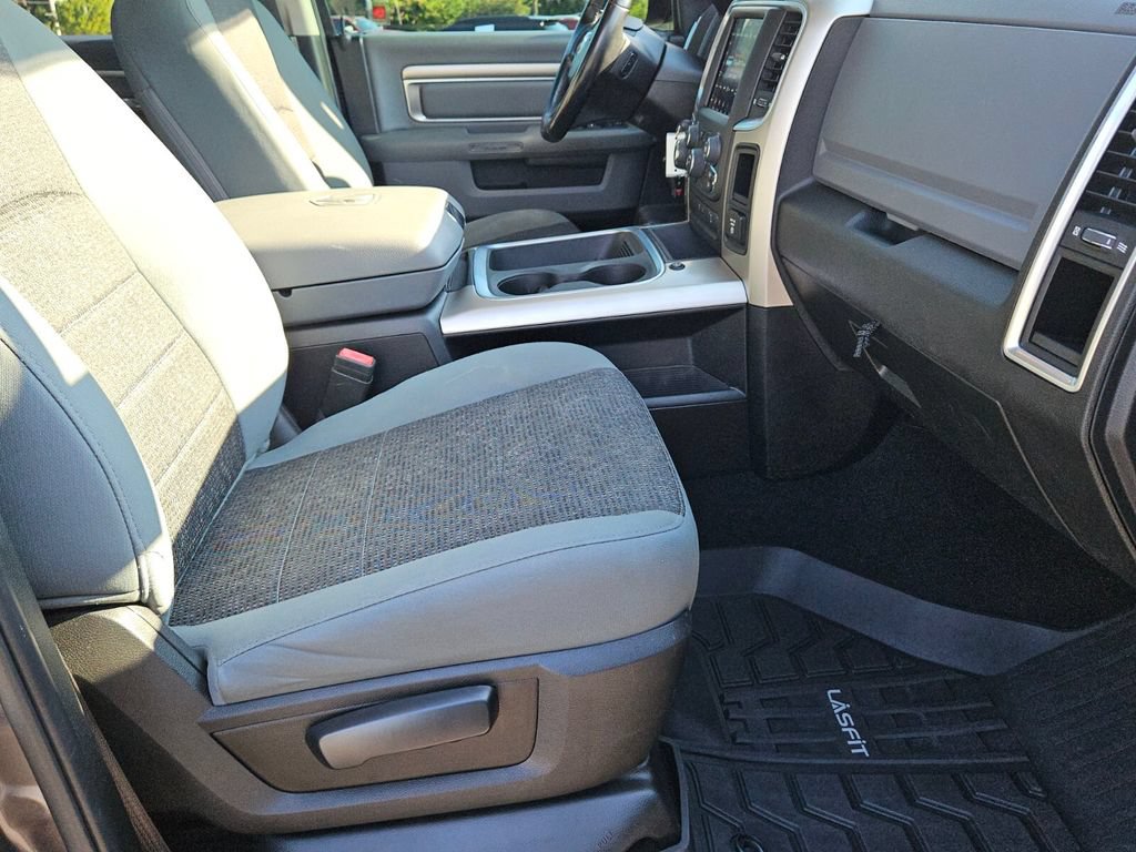 Used 2020 RAM 1500 Warlock AWD/4WD image 15