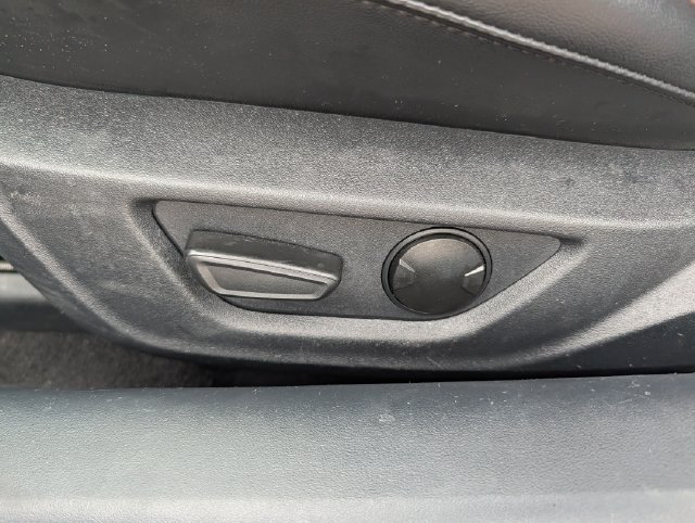 Used 2024 Ford Mustang Premium RWD image 23