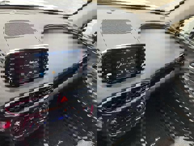 Used 2020 Hyundai Santa Fe SEL w/ Convenience Package image 26