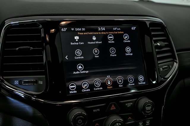 Used 2020 Jeep Grand Cherokee Altitude image 22