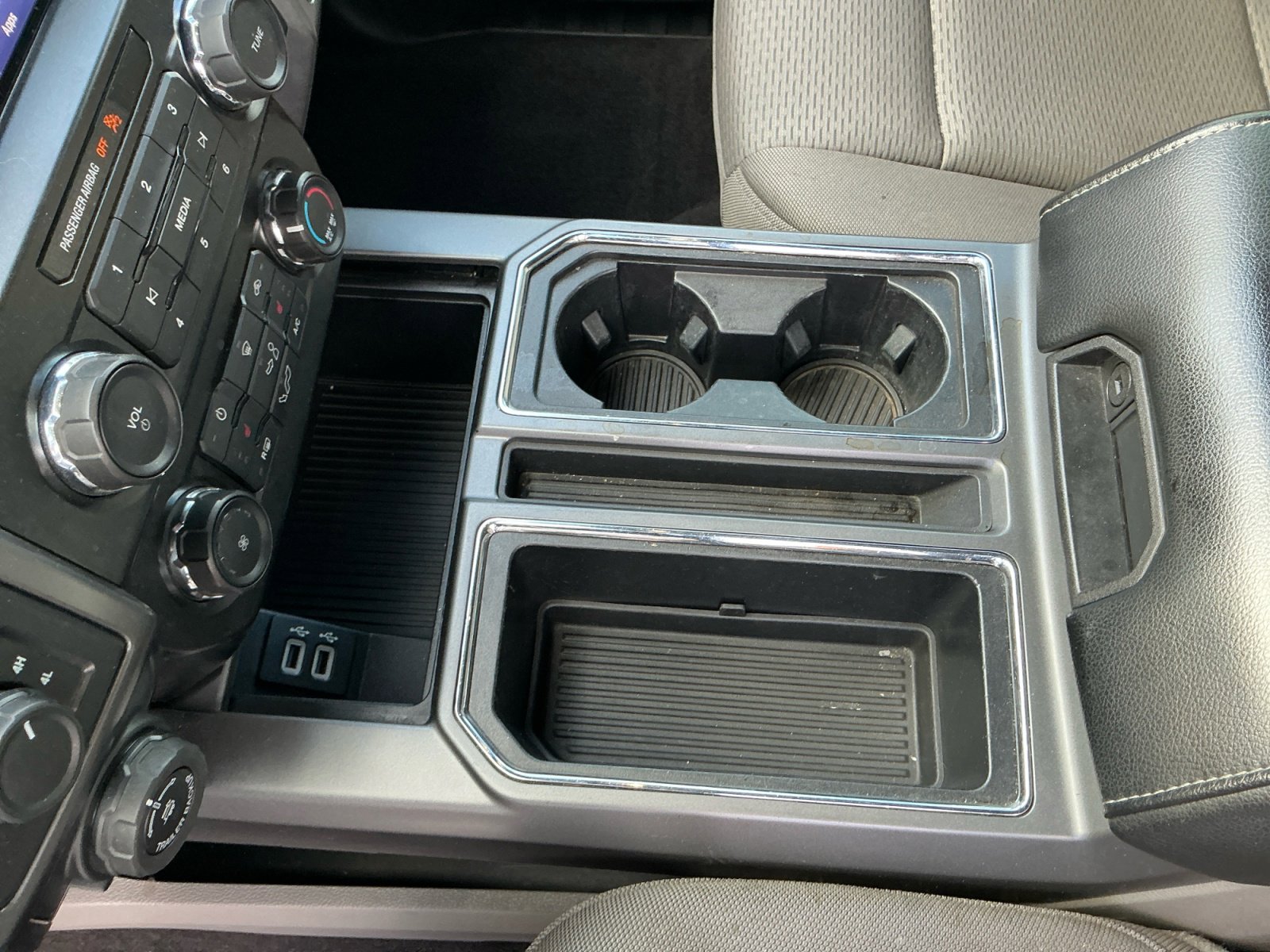 Used 2020 Ford F150 XLT w/ Equipment Group 302A Luxury image 15