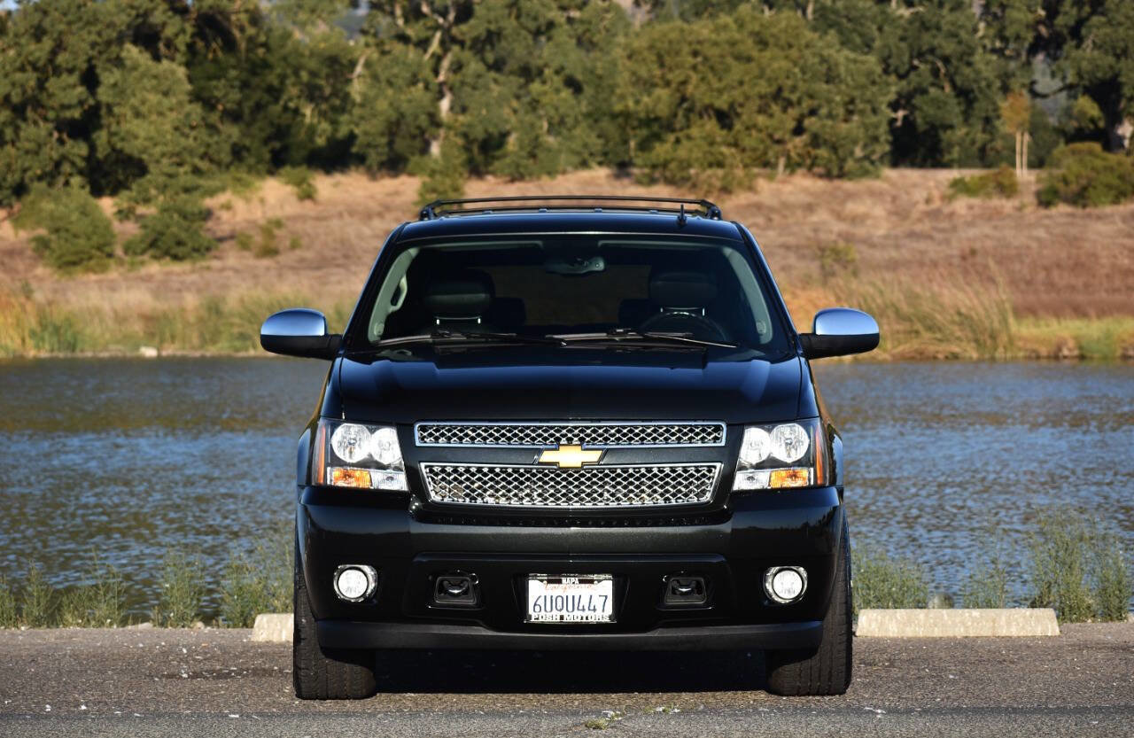 Used 2012 Chevrolet Tahoe LTZ image 4