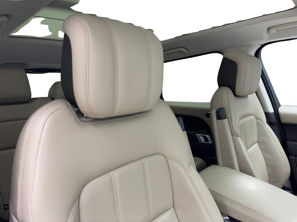 Used 2022 Land Rover Range Rover Sport HSE Silver Edition image 46