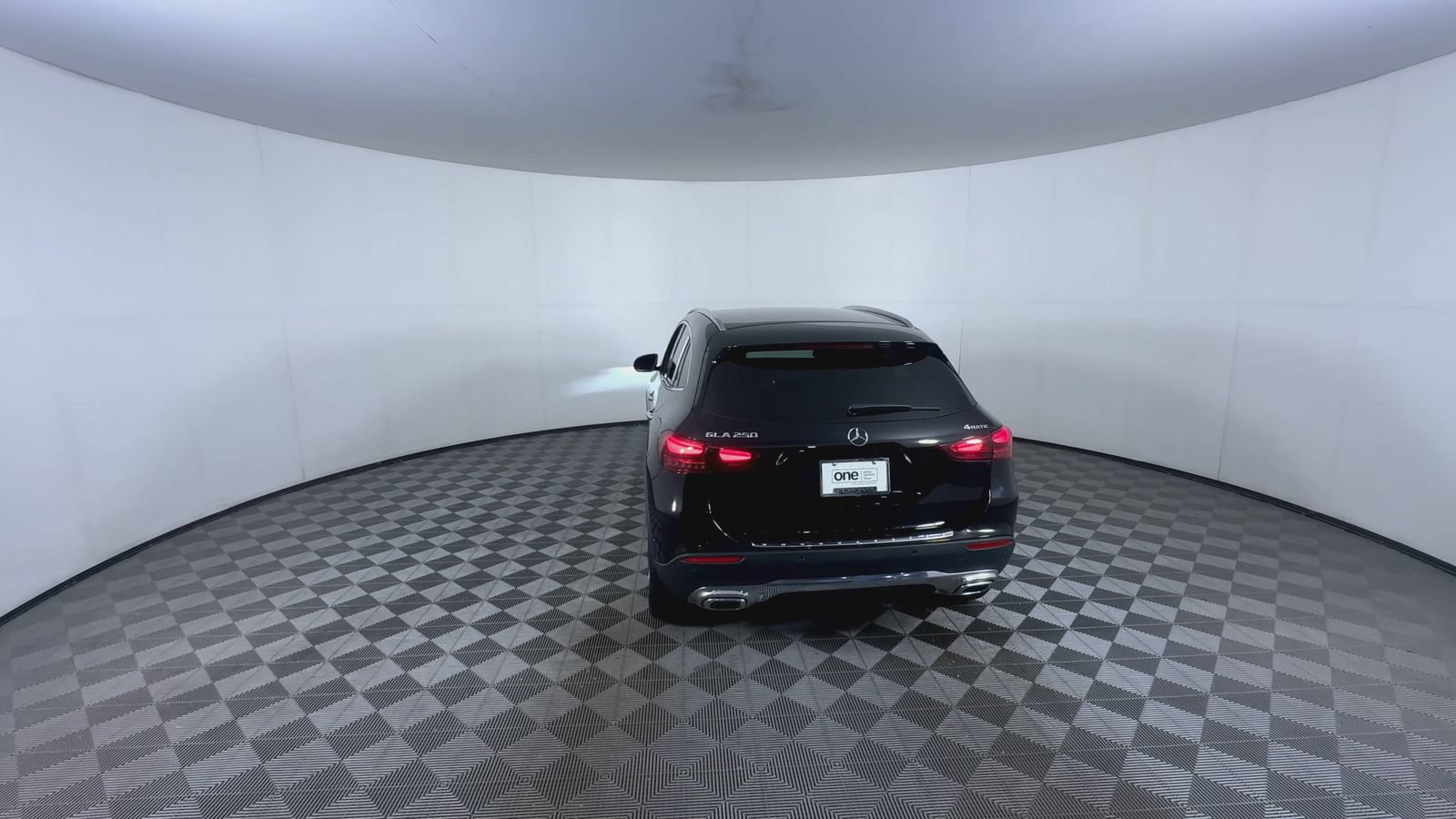 Used 2025 Mercedes-Benz GLA 250 4MATIC image 7