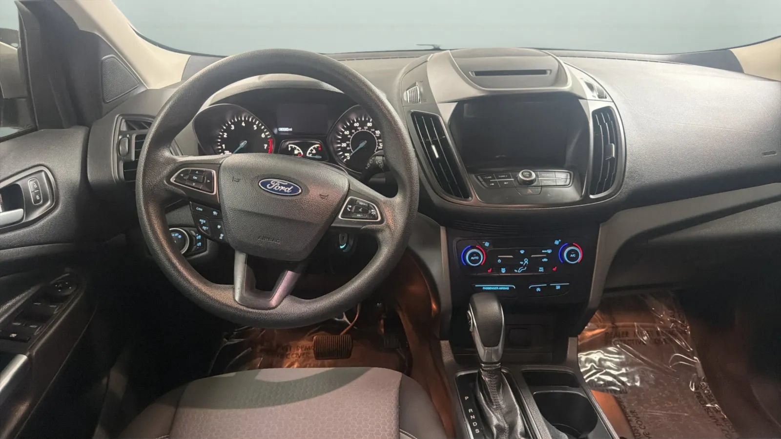 Used 2018 Ford Escape SE w/ Ford Safe & Smart Package AWD/4WD image 10