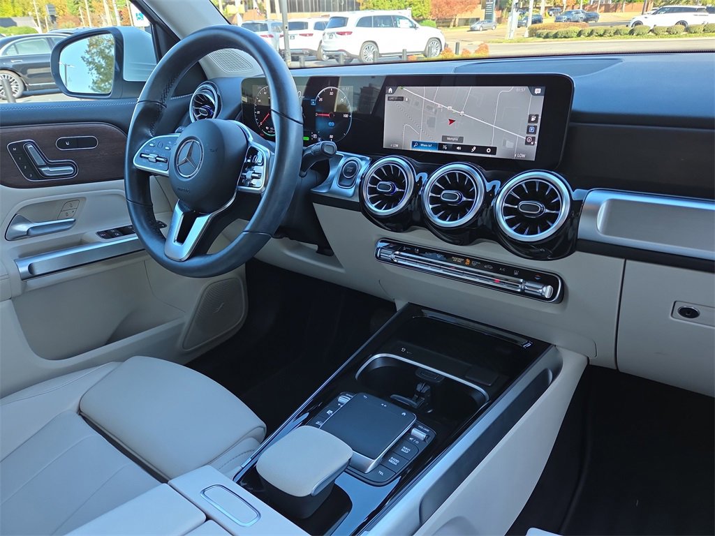 Certified 2023 Mercedes-Benz EQB 300 4MATIC image 18