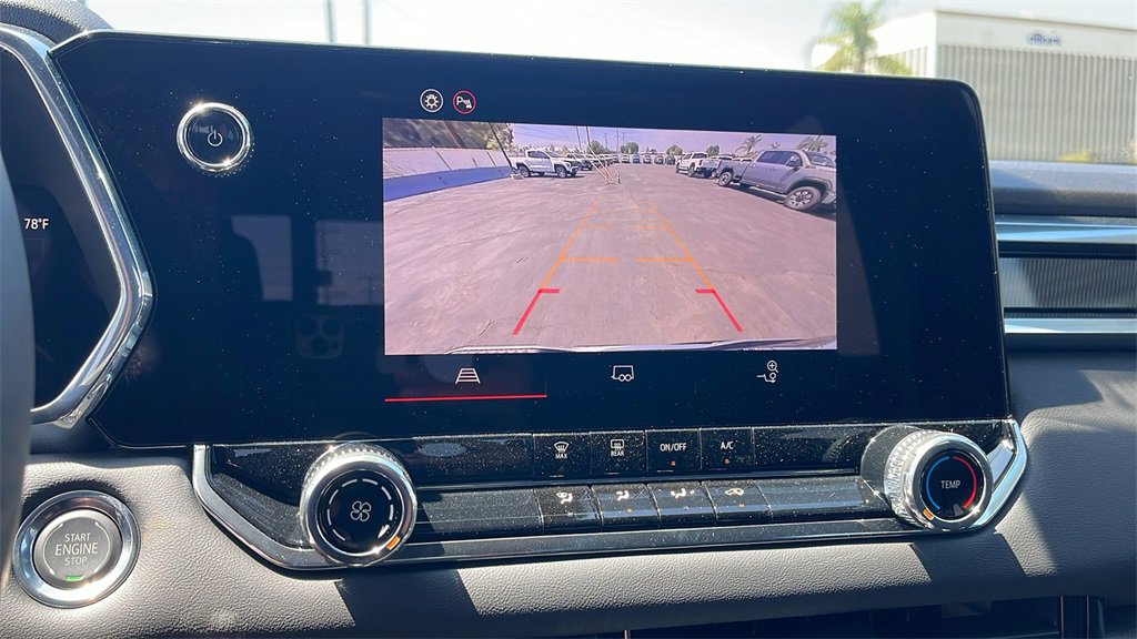 New 2025 GMC Canyon Elevation image 18