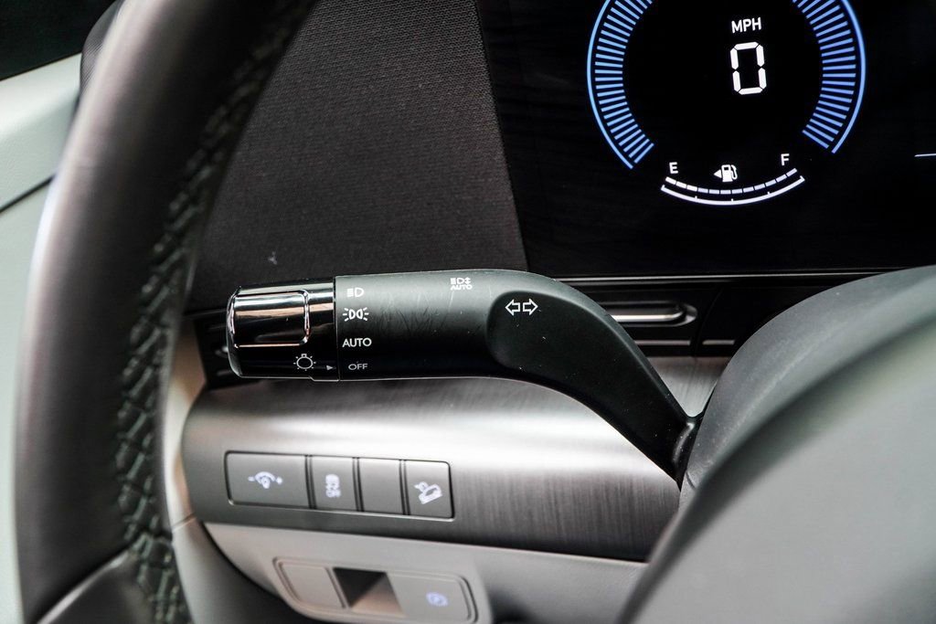 Used 2025 Hyundai Kona SEL image 43