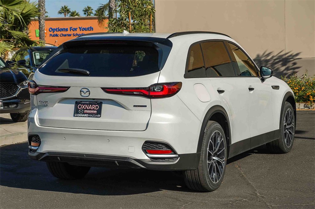 New 2025 MAZDA CX-70 Plug-In Hybrid w/ Premium Pkg image 6