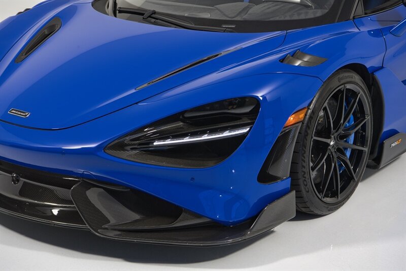 Used 2022 McLaren 765LT RWD image 42