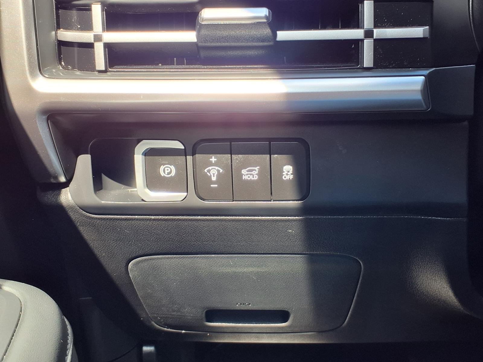 Used 2026 Hyundai Santa Fe SEL AWD/4WD image 19