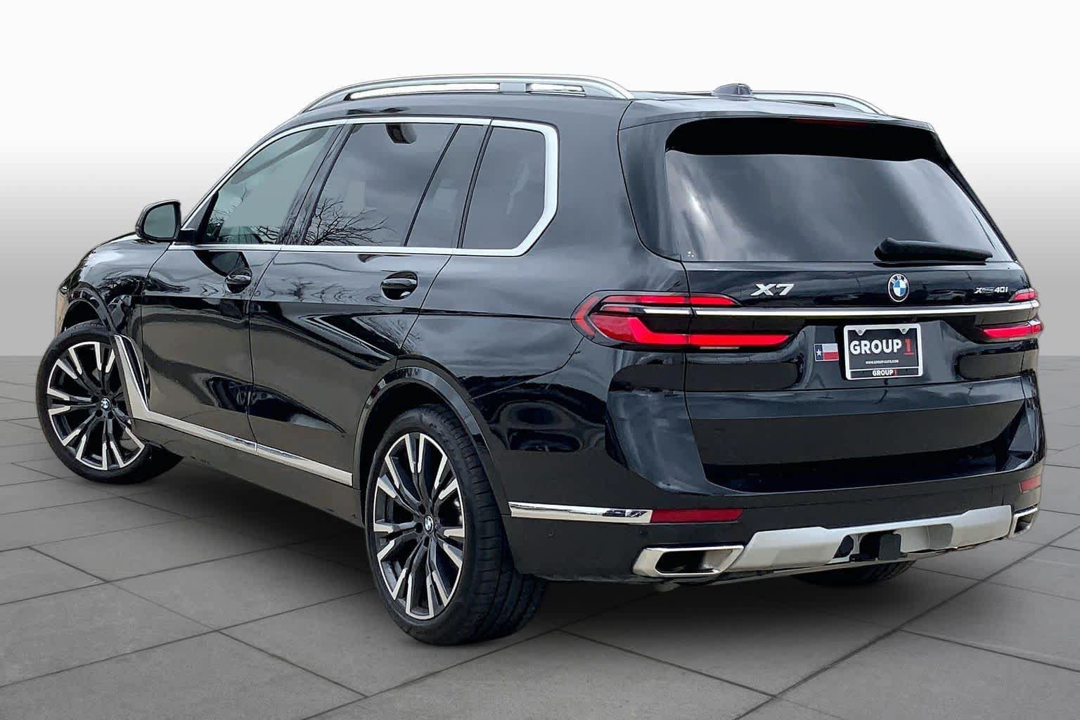 Used 2024 BMW X7 xDrive40i w/ Premium Package AWD/4WD image 12