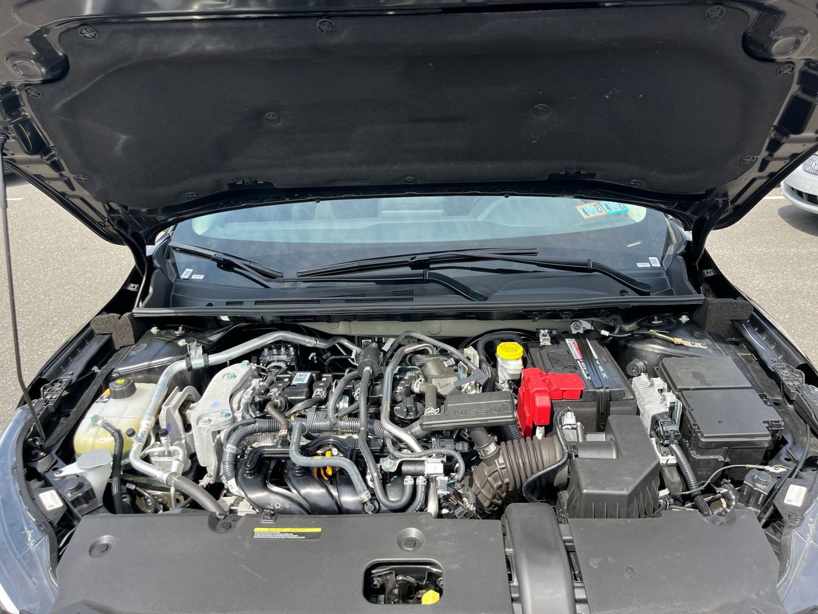 Used 2025 Nissan Sentra SV FWD image 31