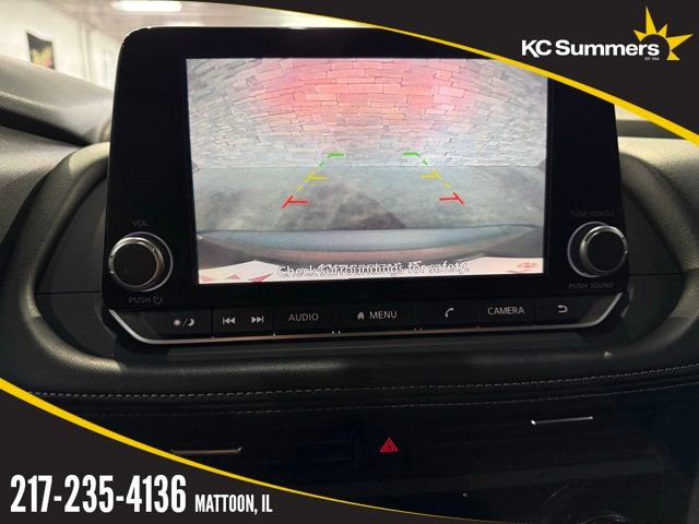 Certified 2025 Nissan Rogue SV image 35