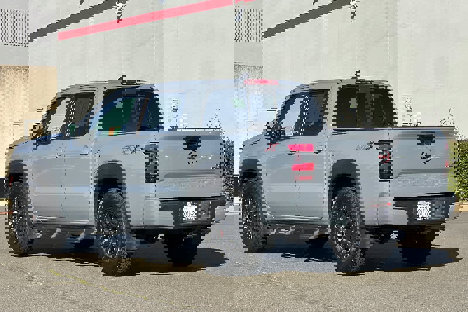 Used 2022 Nissan Frontier Pro-X w/ Pro-X Premium Package image 7