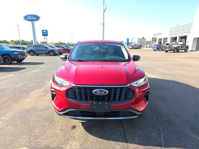 New 2026 Ford Escape Active image 2