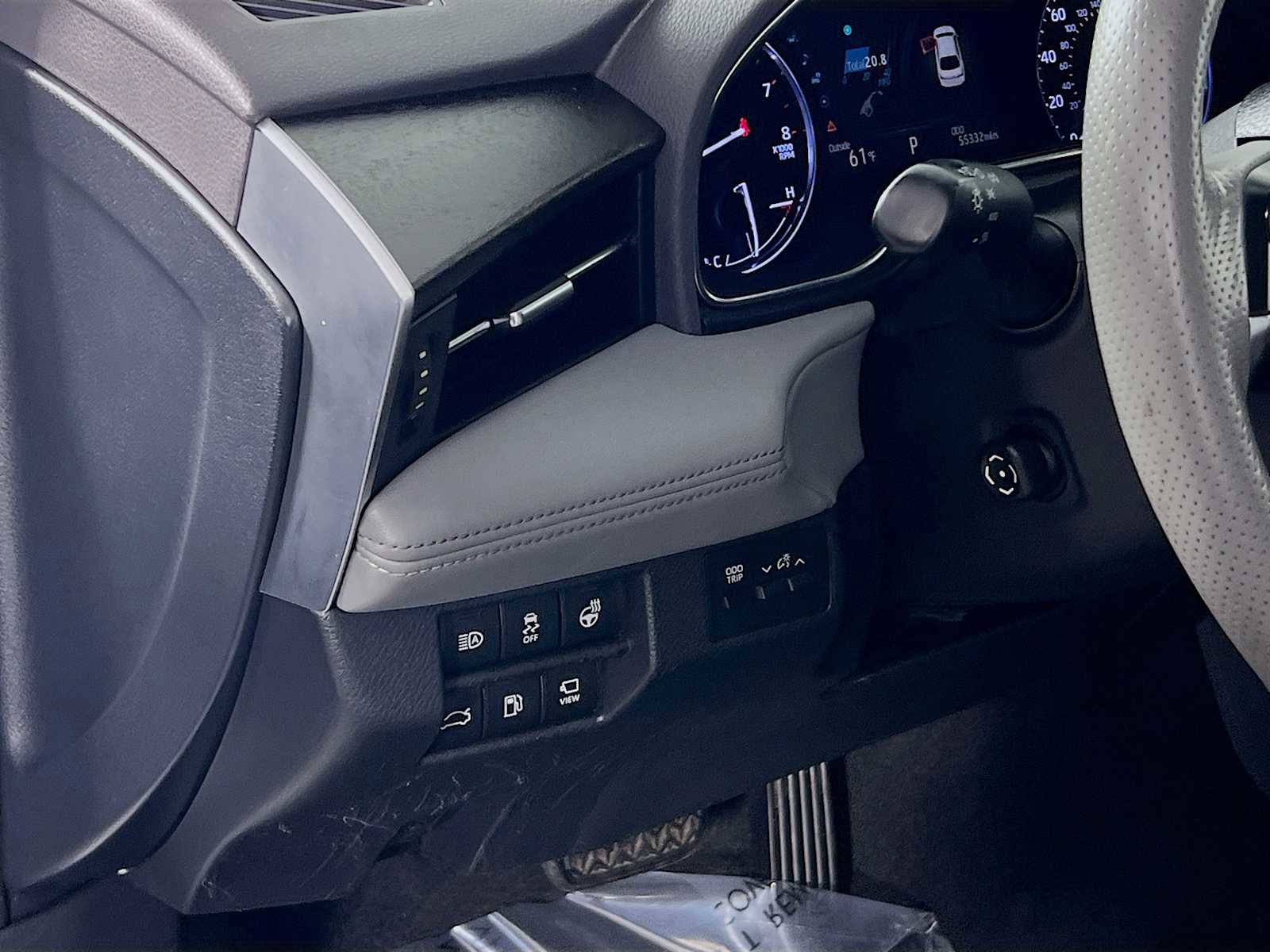 Used 2019 Toyota Avalon Limited image 10