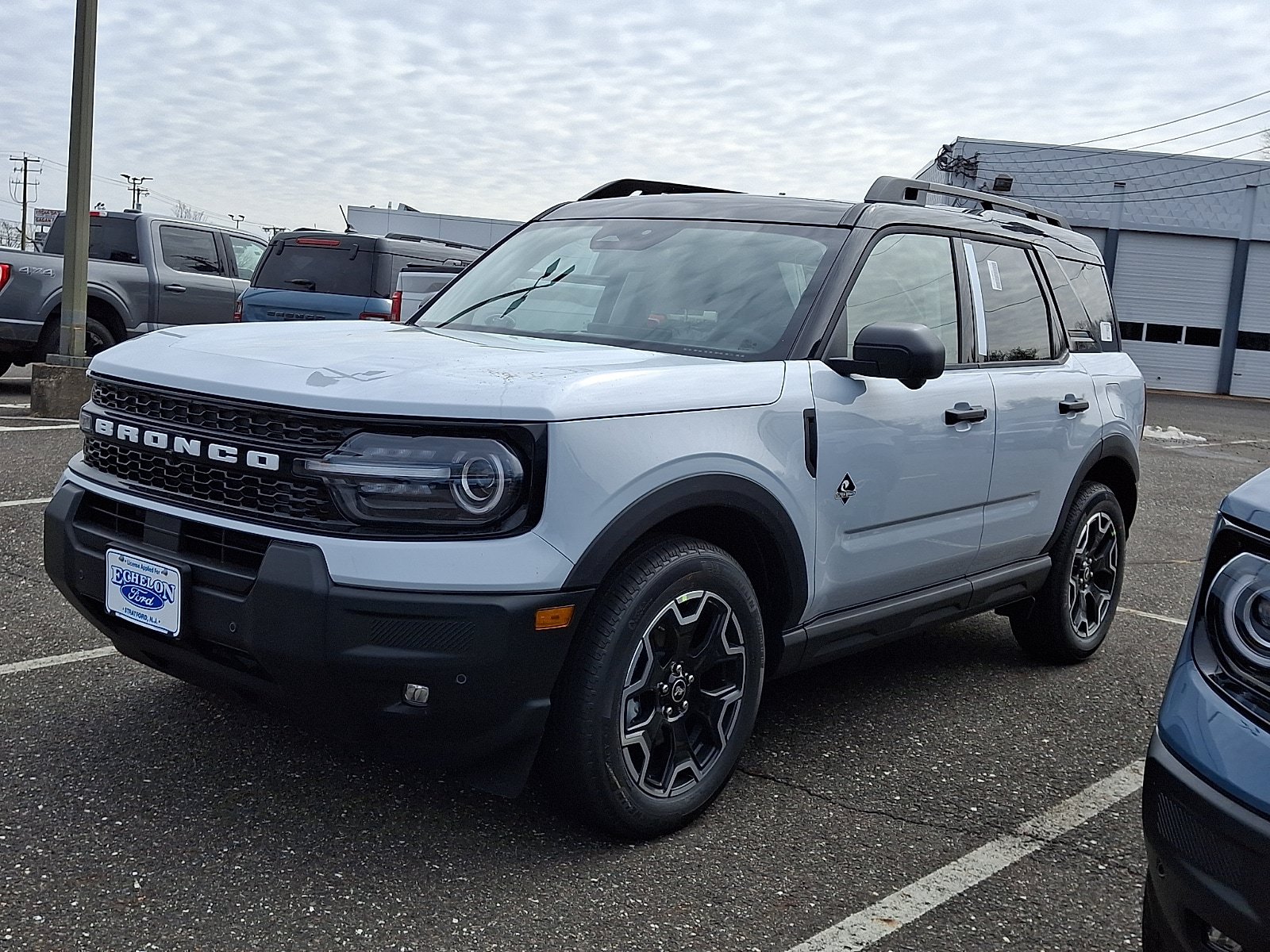 New 2026 Ford Bronco Sport Outer Banks w/ Outer Banks Tech Package+ AWD/4WD image 3