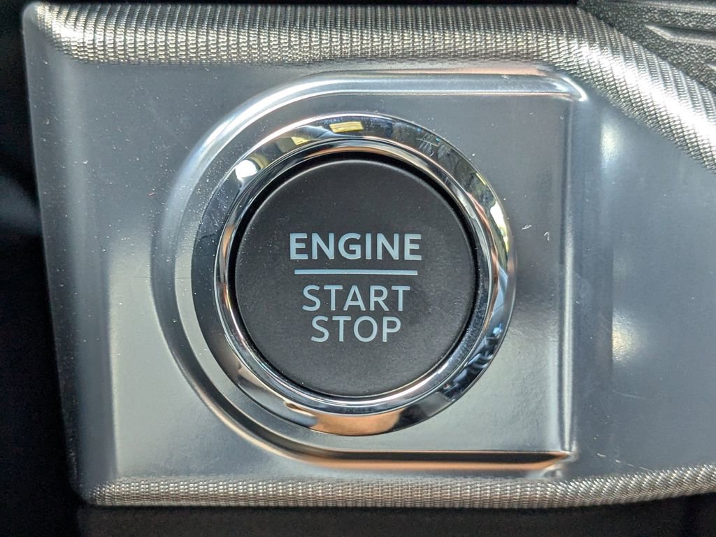 New 2025 Ford F150 Lariat w/ Equipment Group 502A High image 51