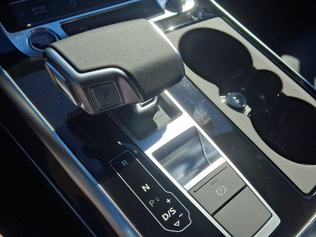 New 2026 Audi Q7 2.0T Premium AWD/4WD image 11