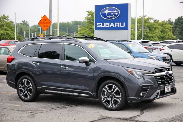 Used 2023 Subaru Ascent Touring AWD/4WD image 28