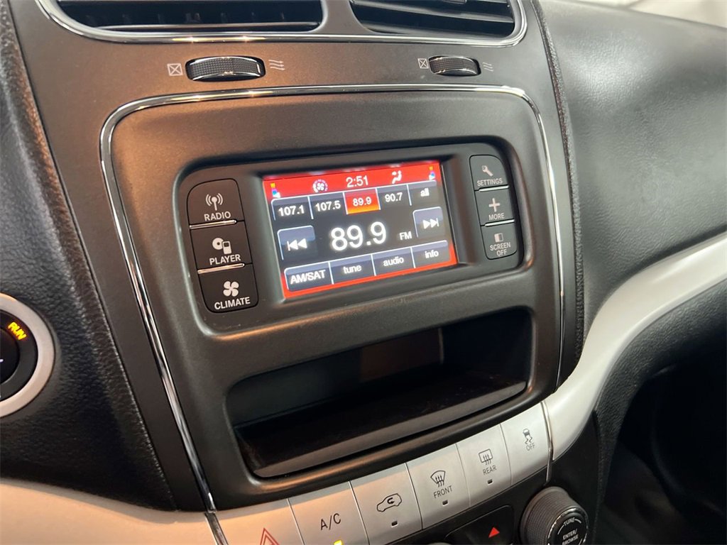 Used 2019 Dodge Journey SE w/ Connectivity Group image 13