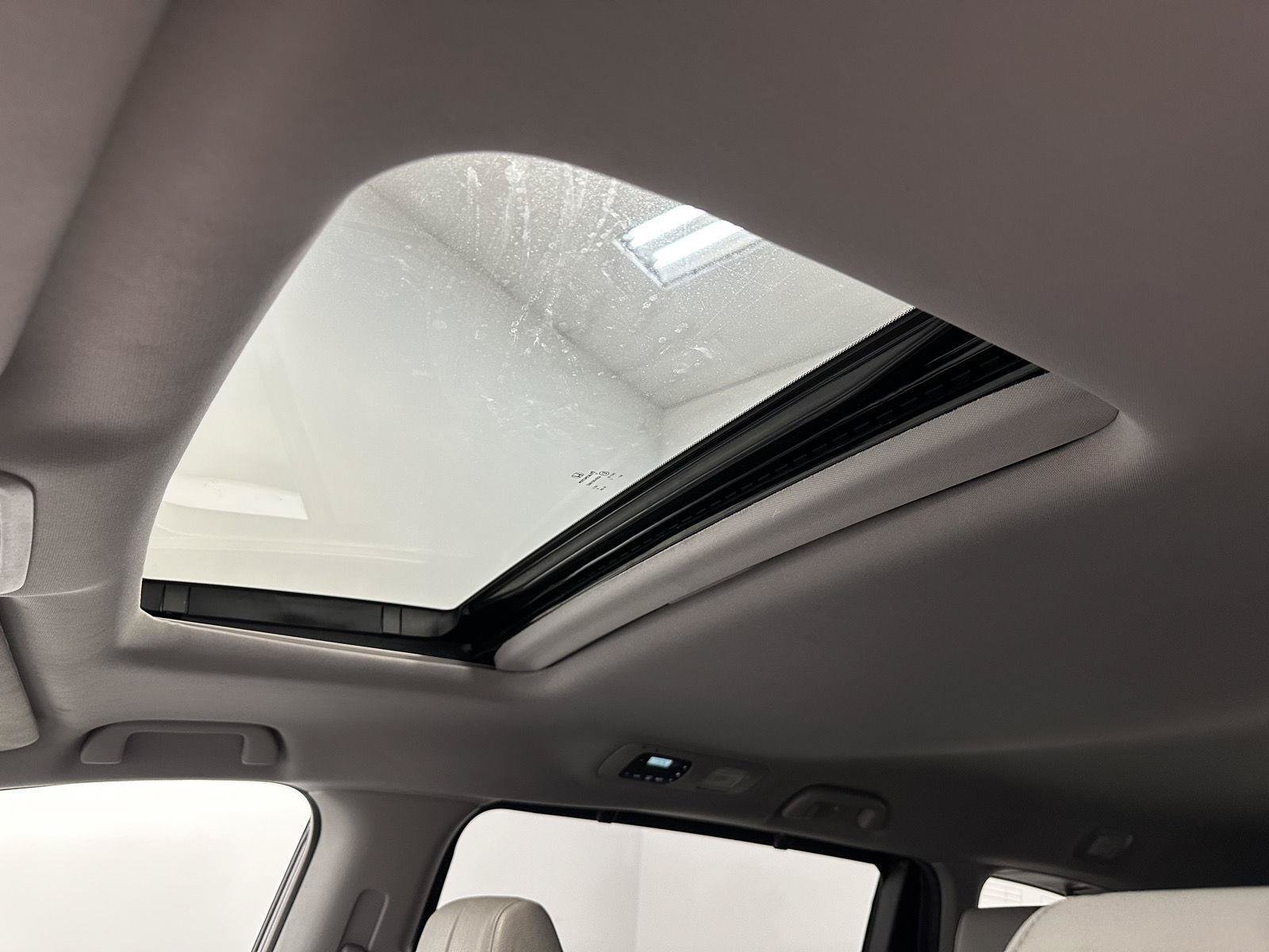 Used 2019 Honda Odyssey EX-L image 15