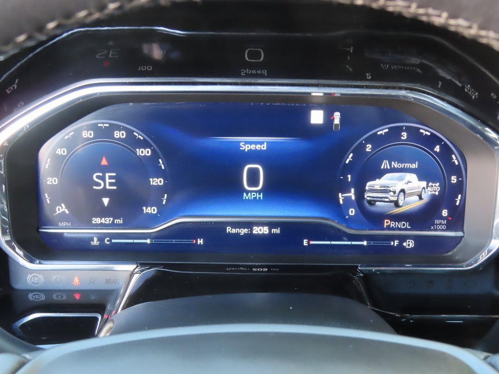 Used 2022 Chevrolet Silverado 1500 RST w/ Z71 Off-Road Package image 23