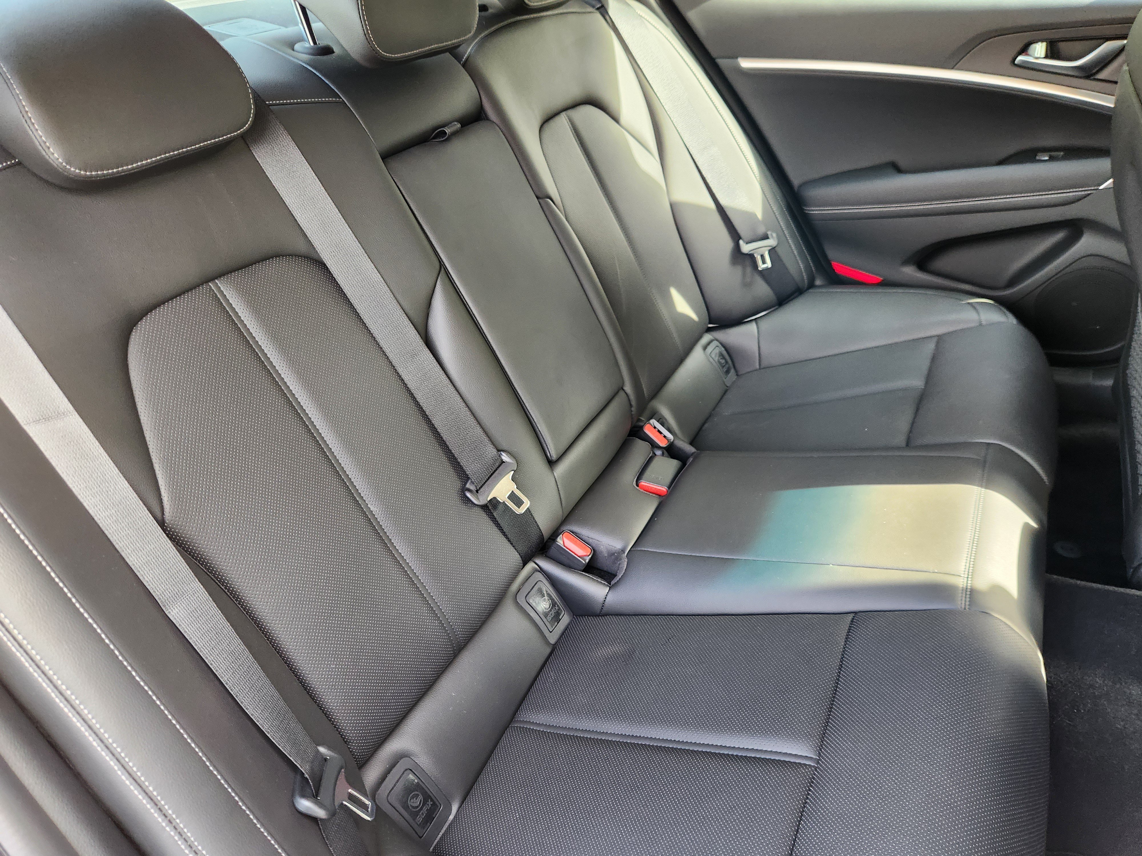 Used 2026 Genesis G70 2.5T AWD/4WD image 16