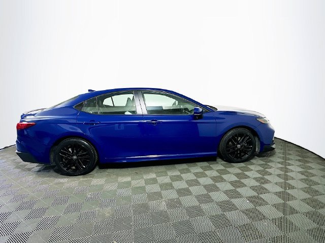 Certified 2025 Toyota Camry SE FWD image 10