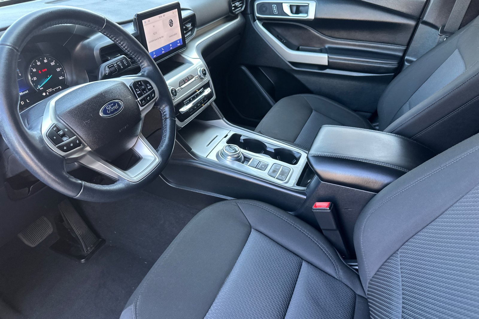 Used 2022 Ford Explorer XLT RWD image 10