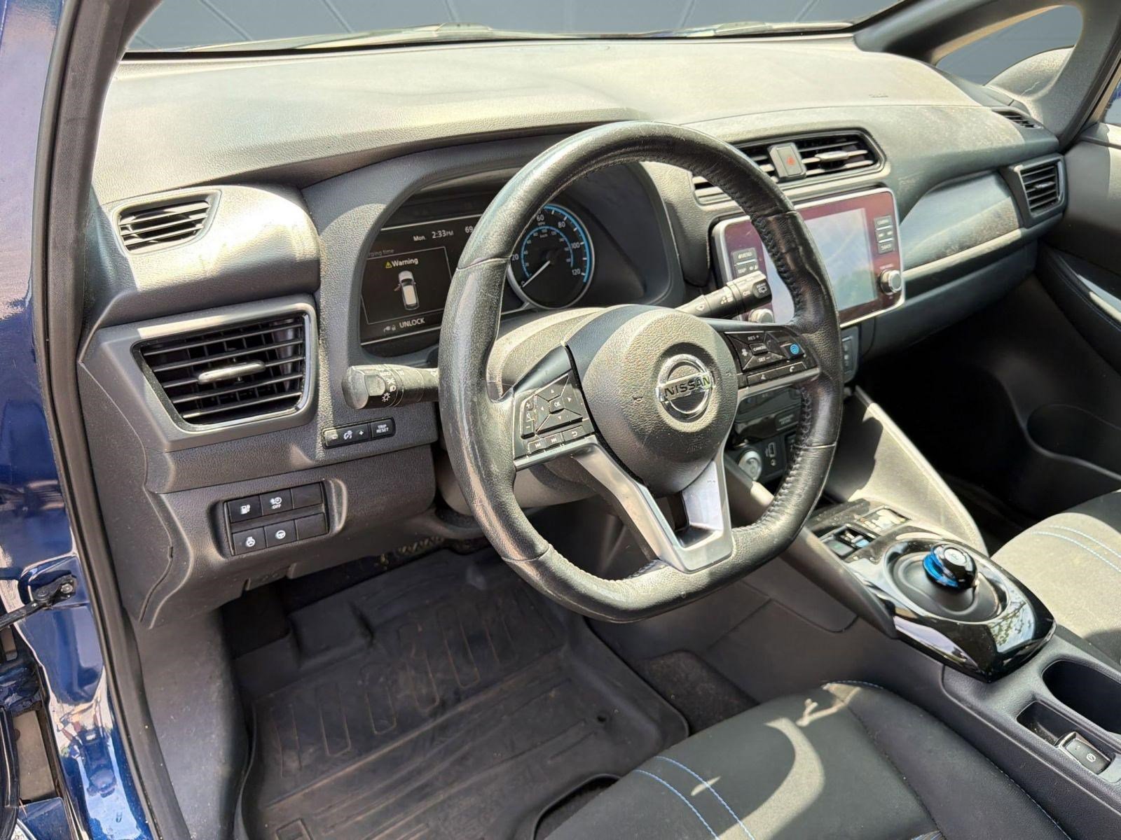 Used 2019 Nissan Leaf SV Plus w/ SV Plus Technology Package FWD image 4