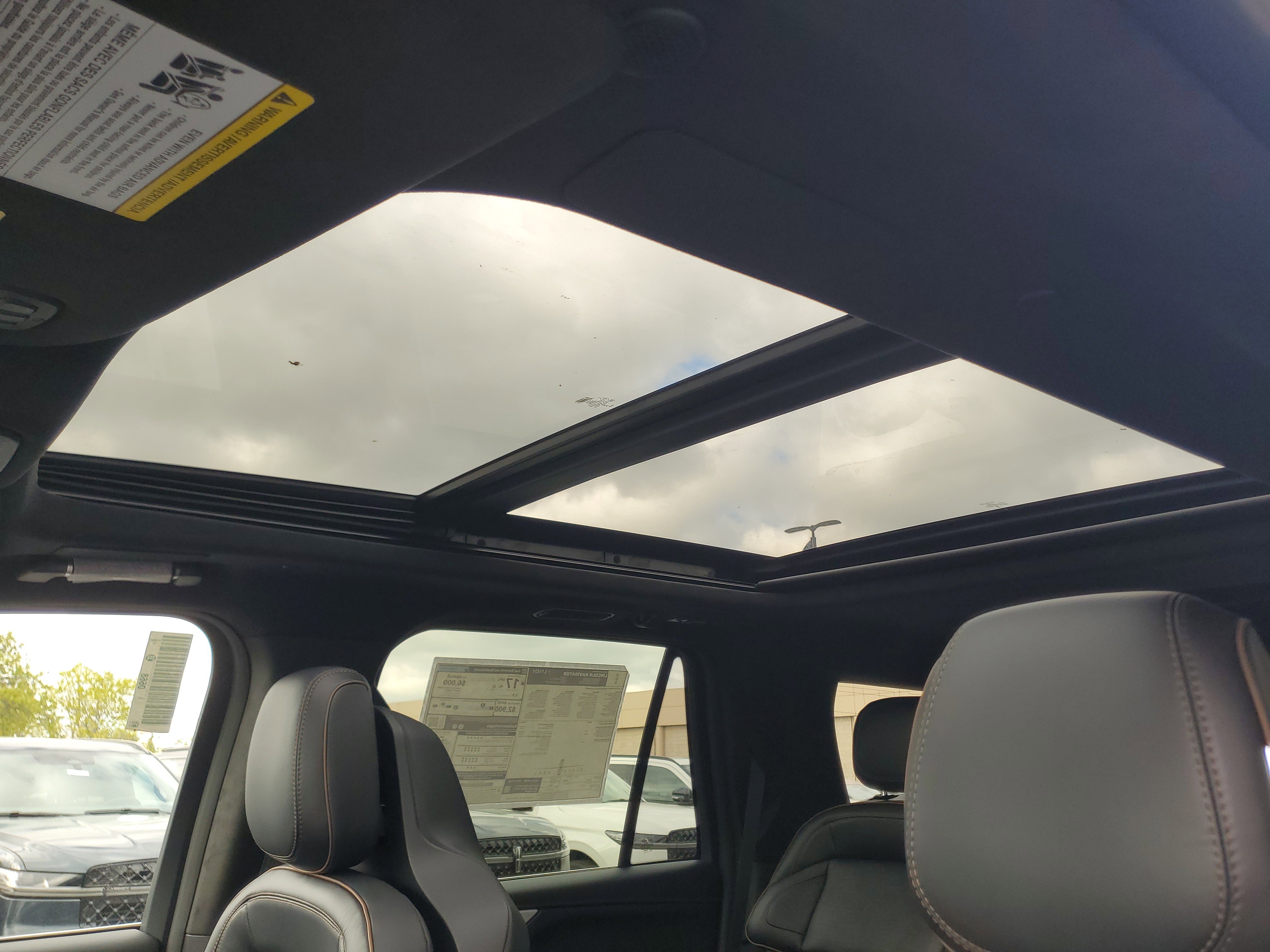 New 2026 Lincoln Navigator Black Label AWD/4WD image 11