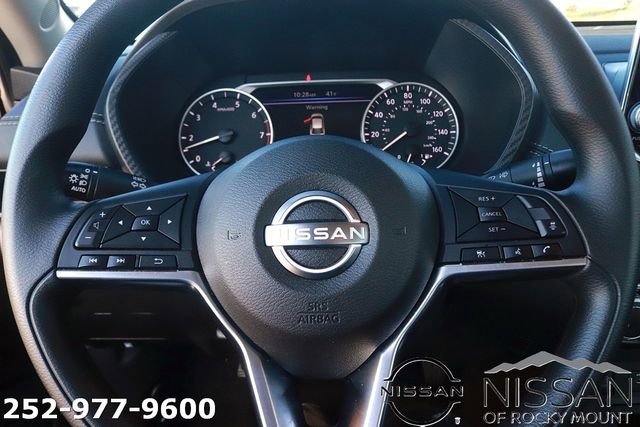 Used 2024 Nissan Sentra SV image 16