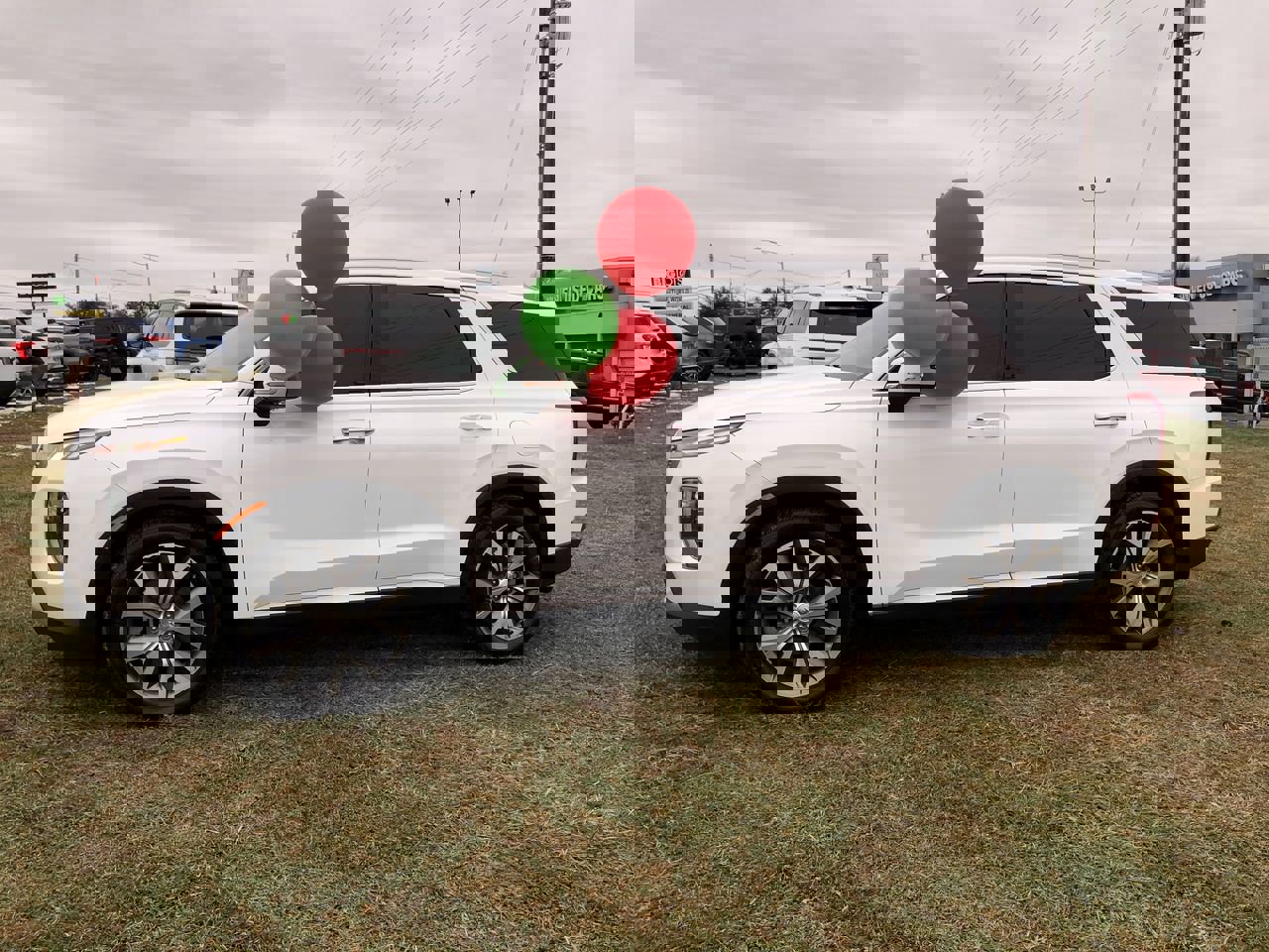 Used 2021 Hyundai Palisade SEL w/ Premium Package image 3