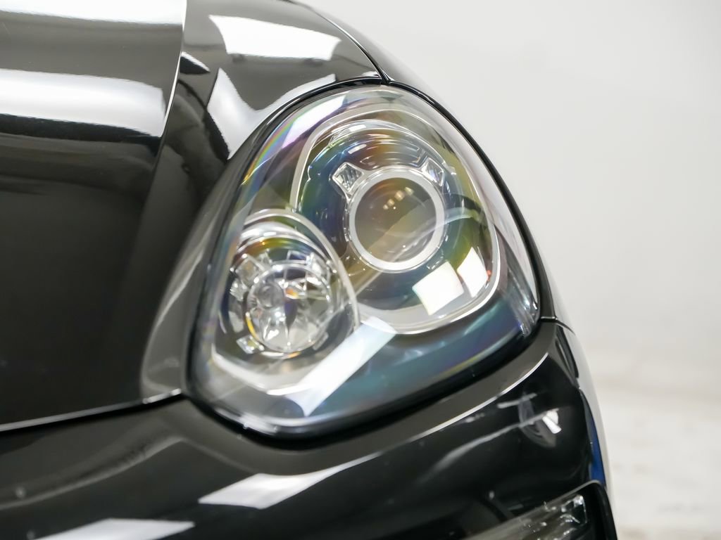 Used 2016 Porsche Cayenne image 7