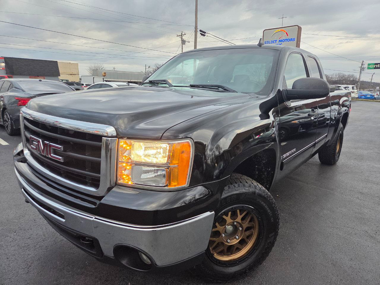 Used 2009 GMC Sierra 1500 SLE w/ Power Pack Plus image 2