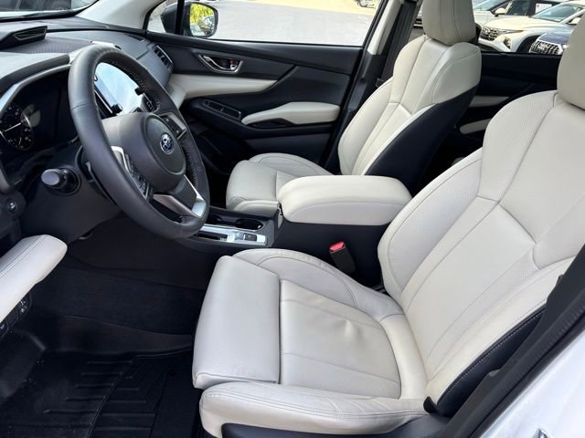 Used 2025 Subaru Ascent Limited AWD/4WD image 9