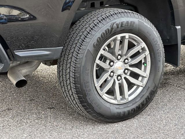 Used 2024 Chevrolet Colorado LT w/ LT Convenience Package II image 31