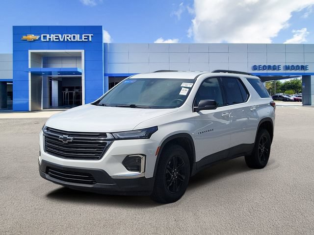 Used 2023 Chevrolet Traverse LS w/ Midnight/Sport Edition FWD image 2