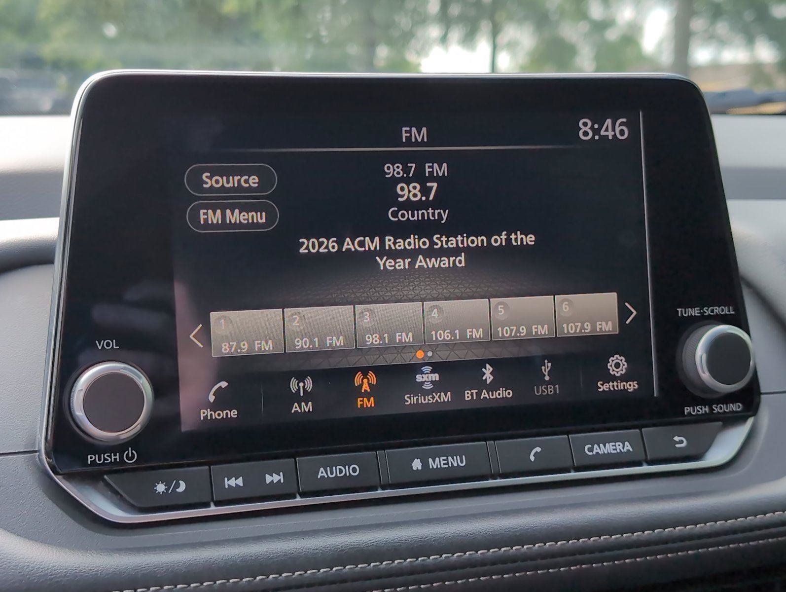 Used 2024 Nissan Rogue S AWD/4WD image 21