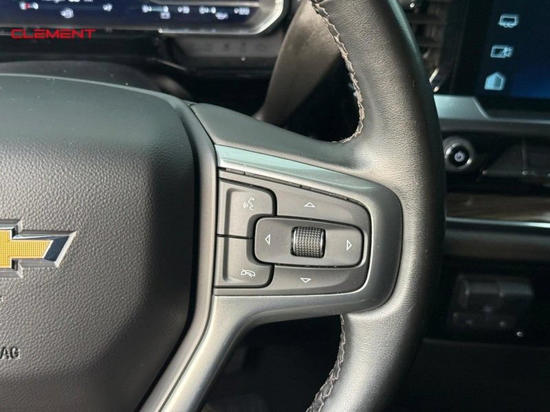 Used 2024 Chevrolet Silverado 2500 LT AWD/4WD image 23