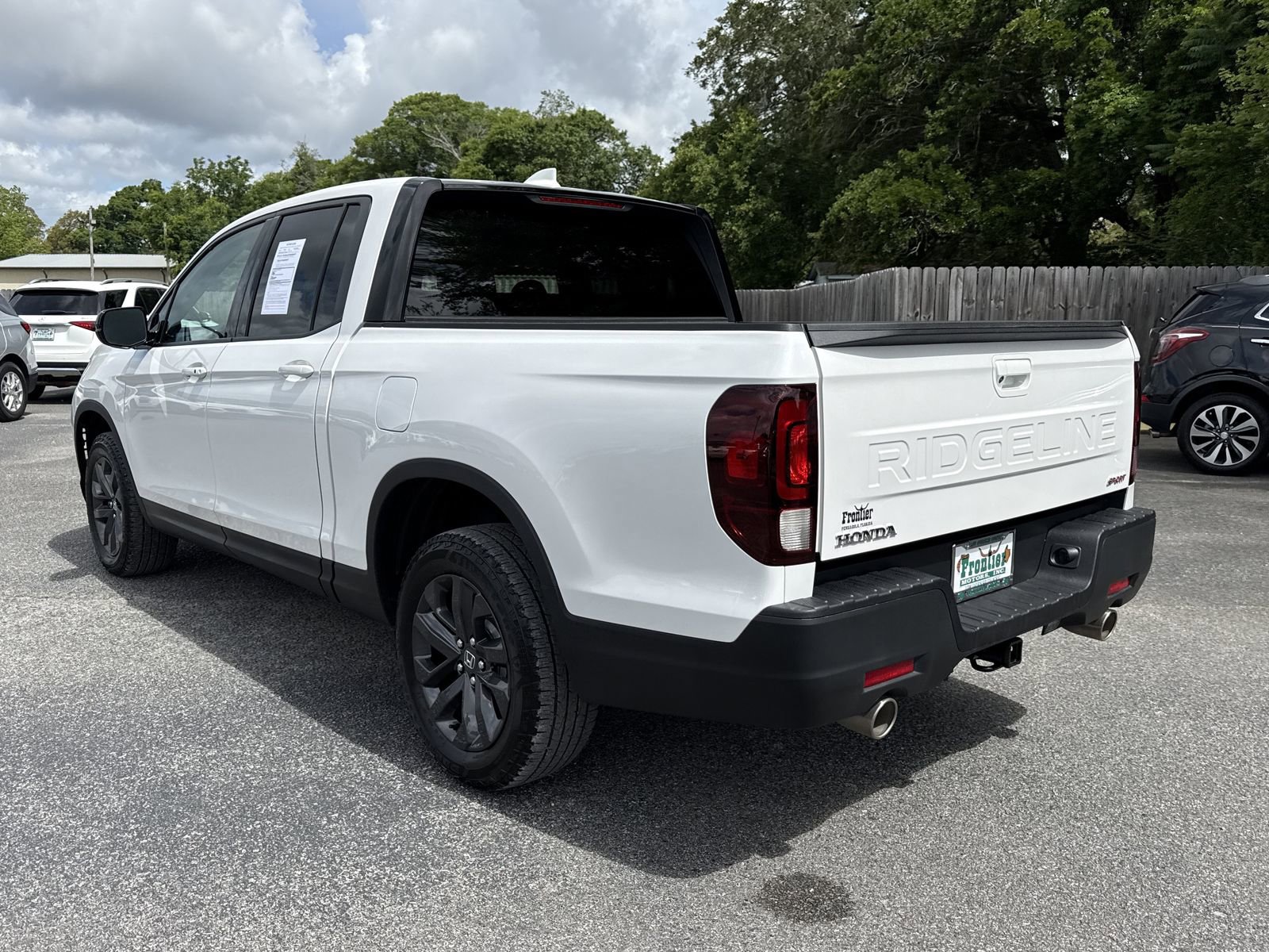 Used 2025 Honda Ridgeline Sport image 3