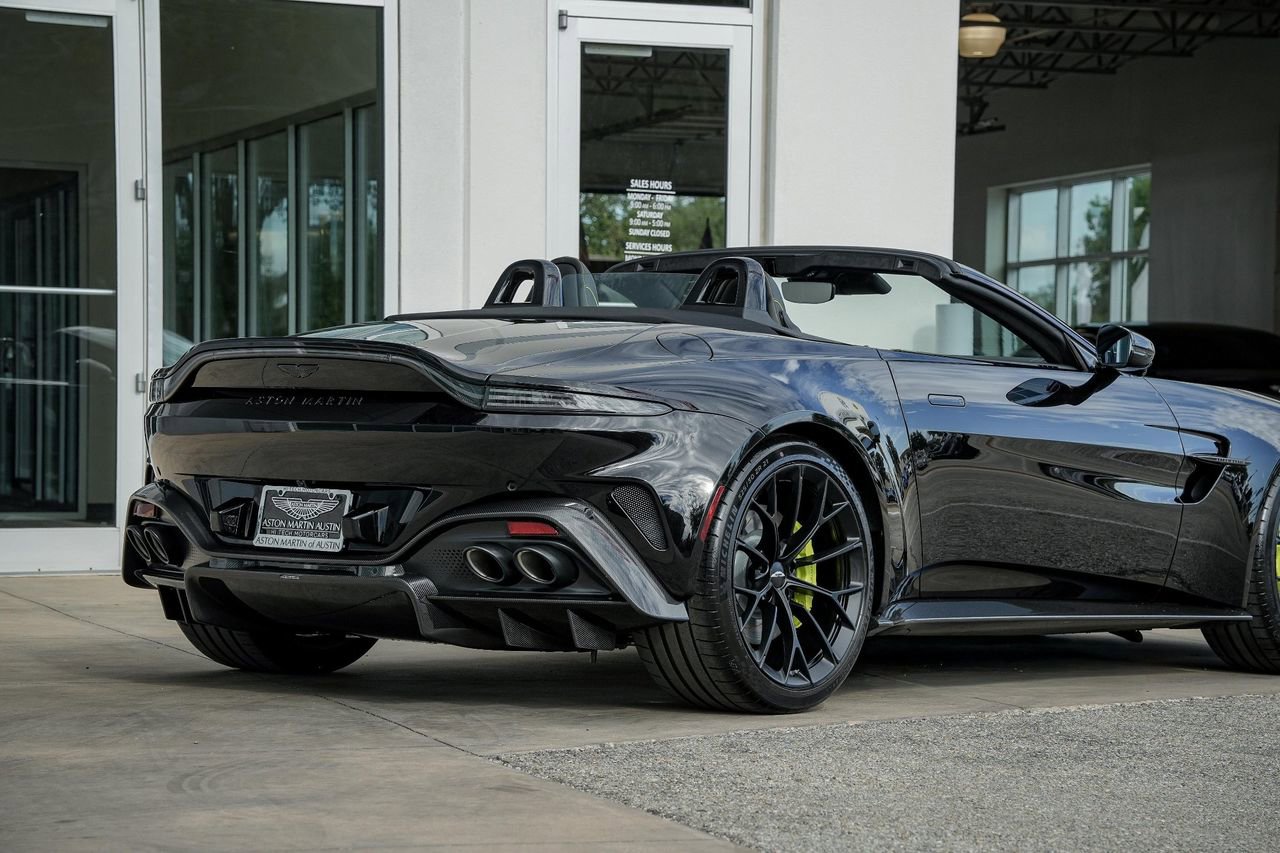 New 2026 Aston Martin V8 Vantage Roadster image 9